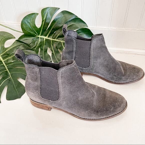 Toms Ella Suede Ankle Boots in Gray - Picture 4 of 7